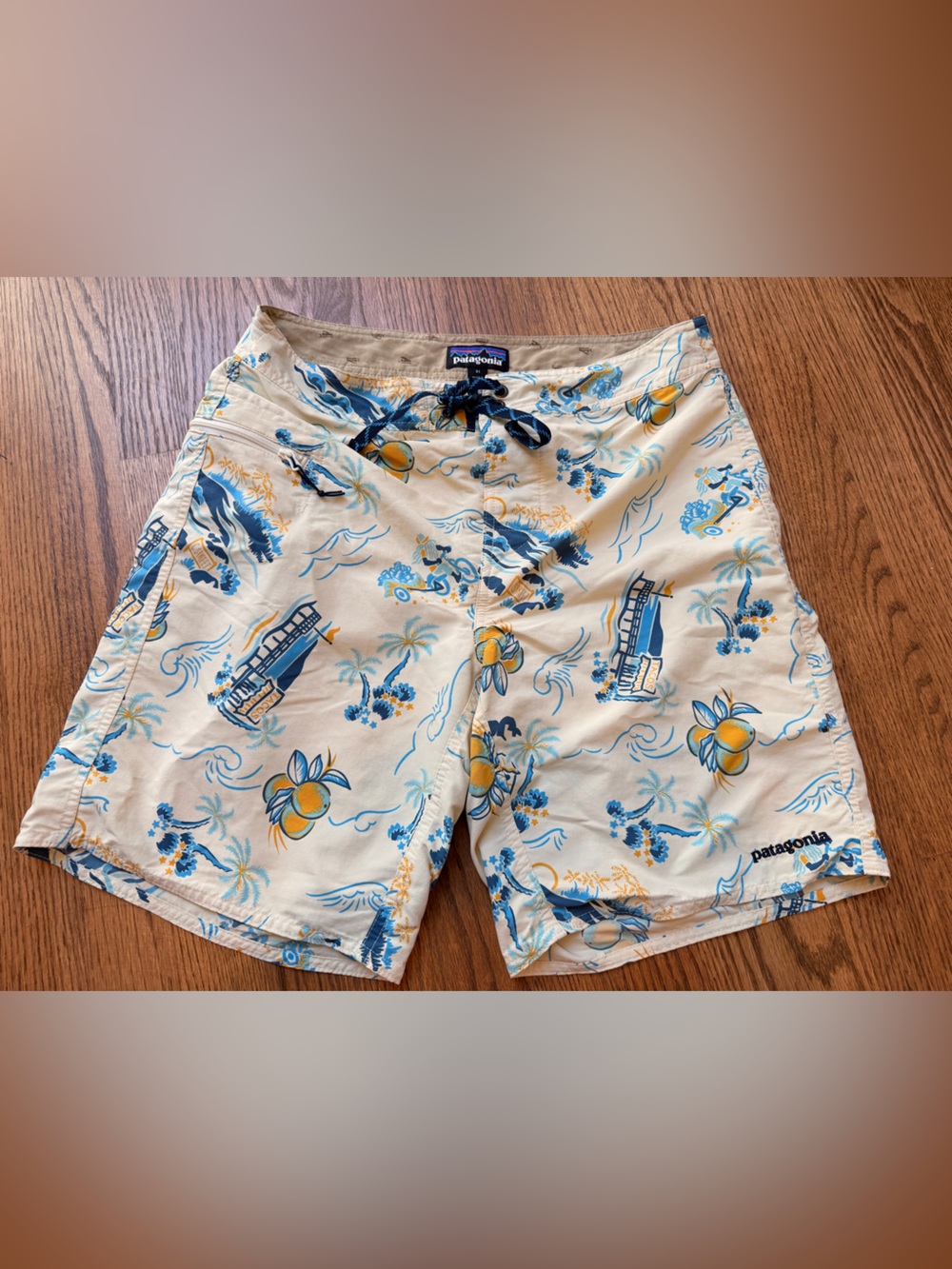 Patagonia Board Shorts Tropical Taco Stand Men’s size 31